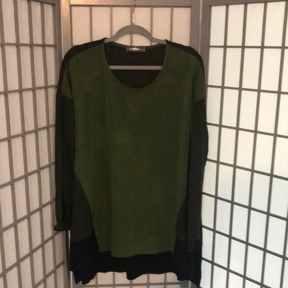 Shades of green Top